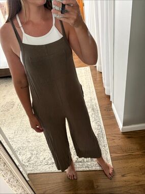 Olive Green Sleeveless Square-Bib Wide-Leg Jumpsuit